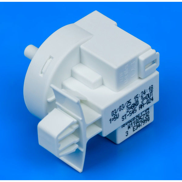 Прессостат (датчик уровня воды) для стиральной машины Indesit C00289362 Original
