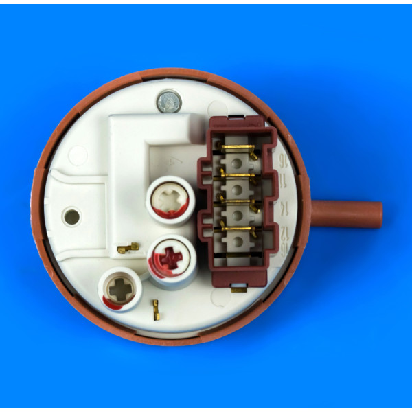 Прессостат Ariston C00092312