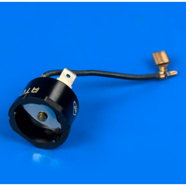 Стартовое реле для компрессора холодильника QD18 1/8hp (5,6A)