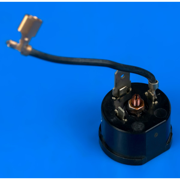Стартовое реле для компрессора холодильника QD18 1/8hp (5,6A)