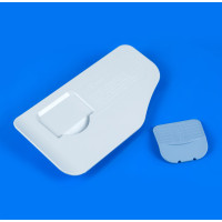 Крышка (передняя) порошкоприемника для стиральной машины Ariston C00286121