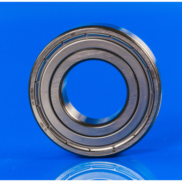 Фирменный подшипник SKF 205 zz