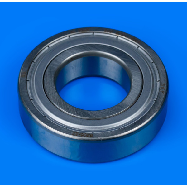 Фирменный подшипник SKF 206 zz