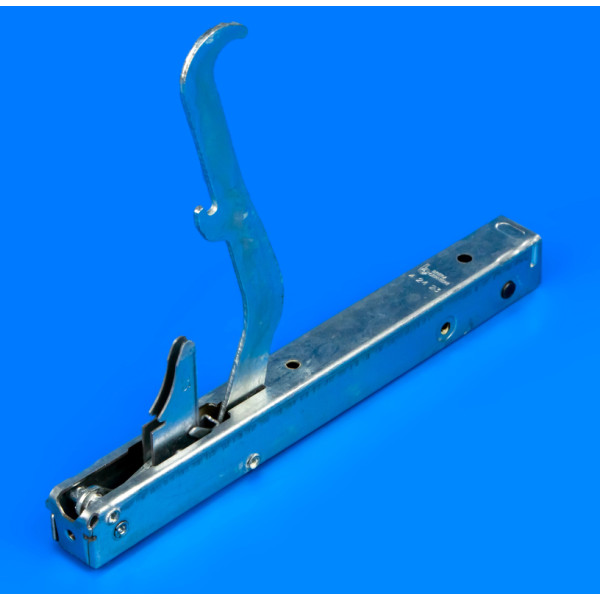 Петля дверцы духовки Ariston C00264057