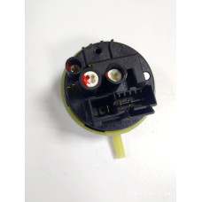 Датчик рівня води (пресостат) до пральної машини Indesit, Ariston C00254525