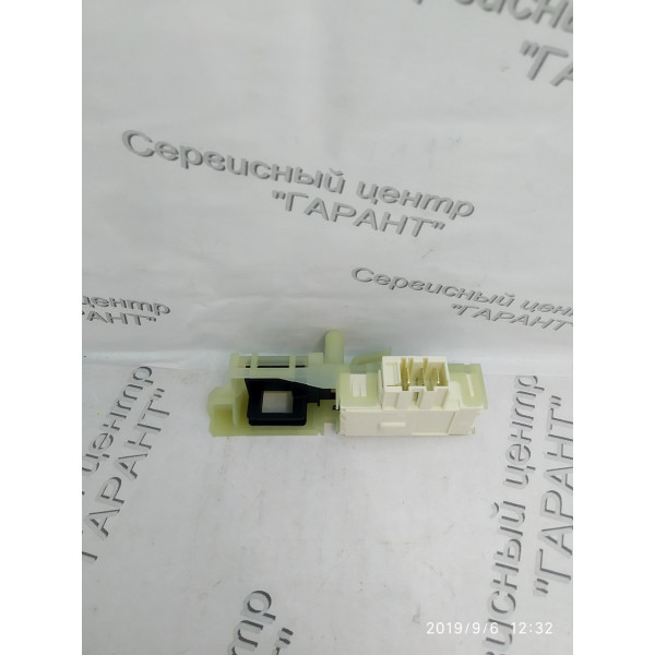 Замок люка до пральної машини Candy 46002826
