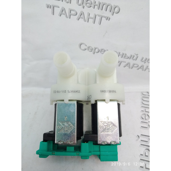 Клапан подачі води 2/180 до пральної машини Bosch / Siemens .оригінал