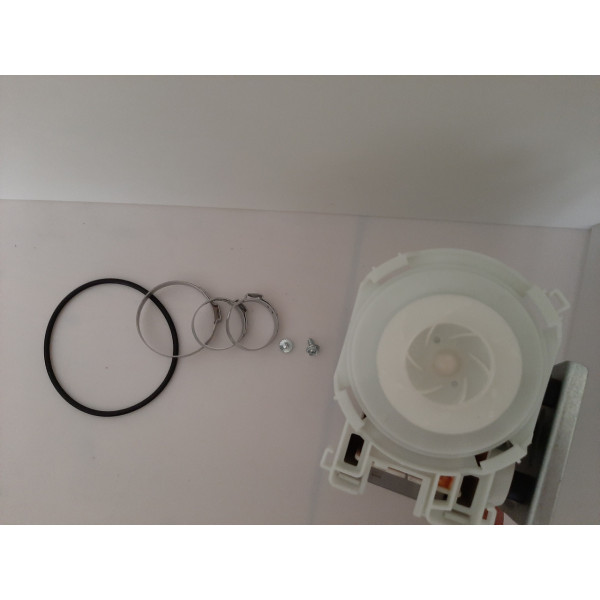 Насос (Помпа) циркуляційний для посудомийної машини Whirlpool 480140102395