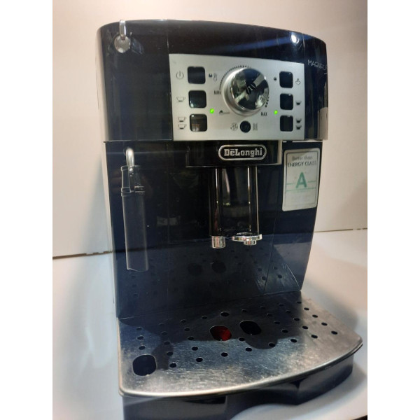 Кавова машина Delonghi Magnifica S ECAM 22.110.B